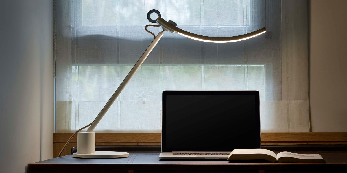 Light desk hot sale lamp